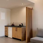 Stella 公寓式酒店 Pefki