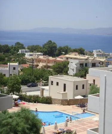 Stella Aparthotel 3*