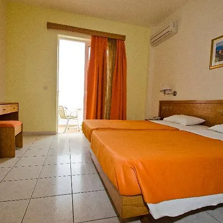 Stella 3*