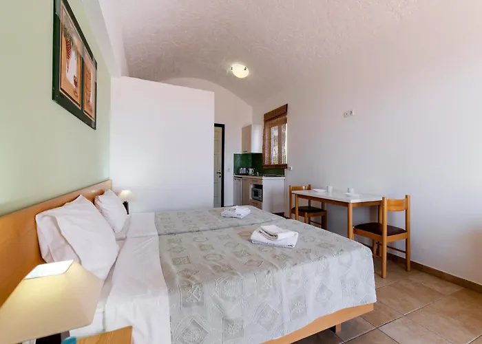 Stella Aparthotel Pefki (Rhodes)