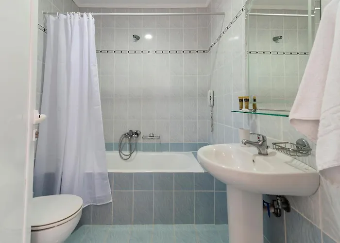 Stella Aparthotel 3*