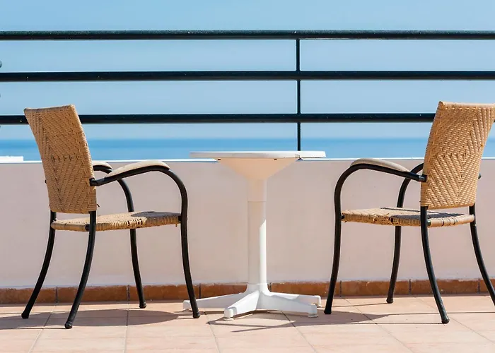 Stella Aparthotel 3*