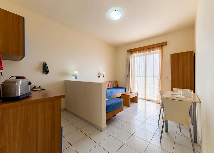 Aparthotel Stella Pefki (Rhodes)