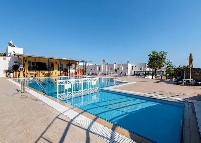 Aparthotel Stella 3*