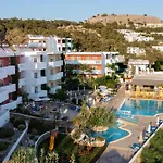 Stella Aparthotel 3*