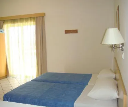 Aparthotel Stella 3*