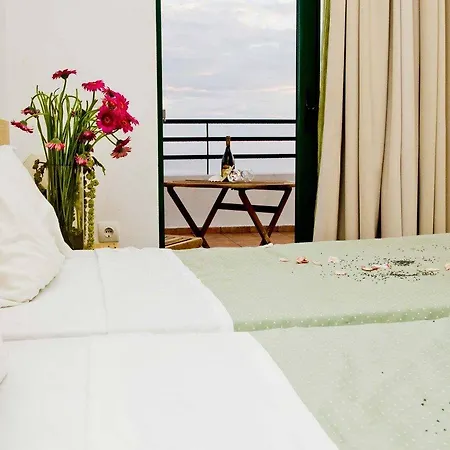 Aparthotel Stella 3*