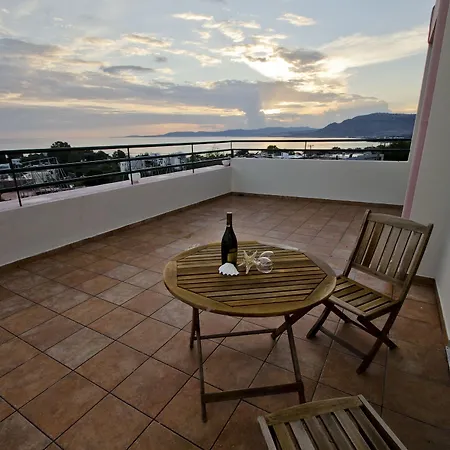 Apart Otel Stella 3*