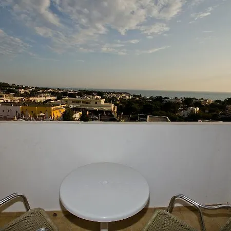 Aparthotel Stella 3*